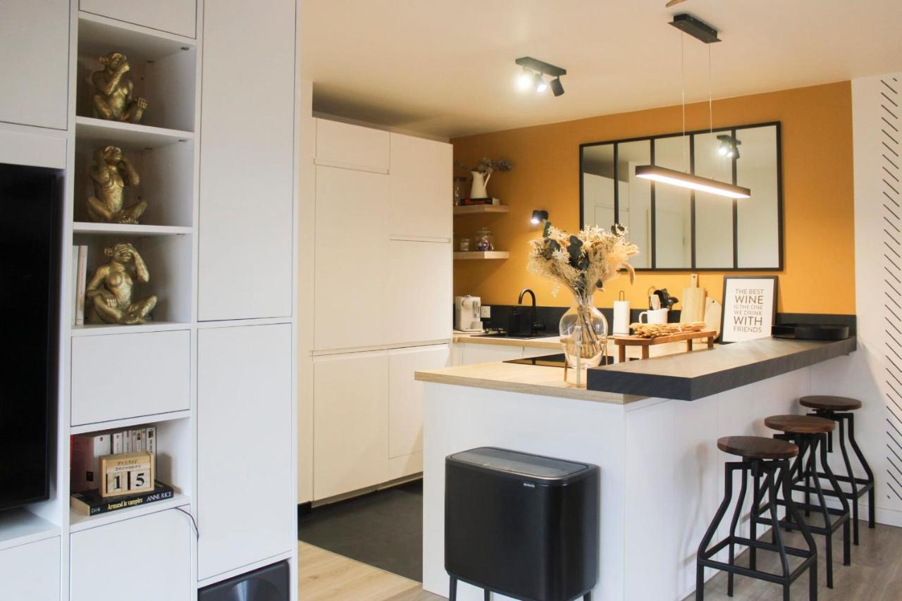 Apartment Spacious And Light-filled Nest With Balcony Aubervilliers